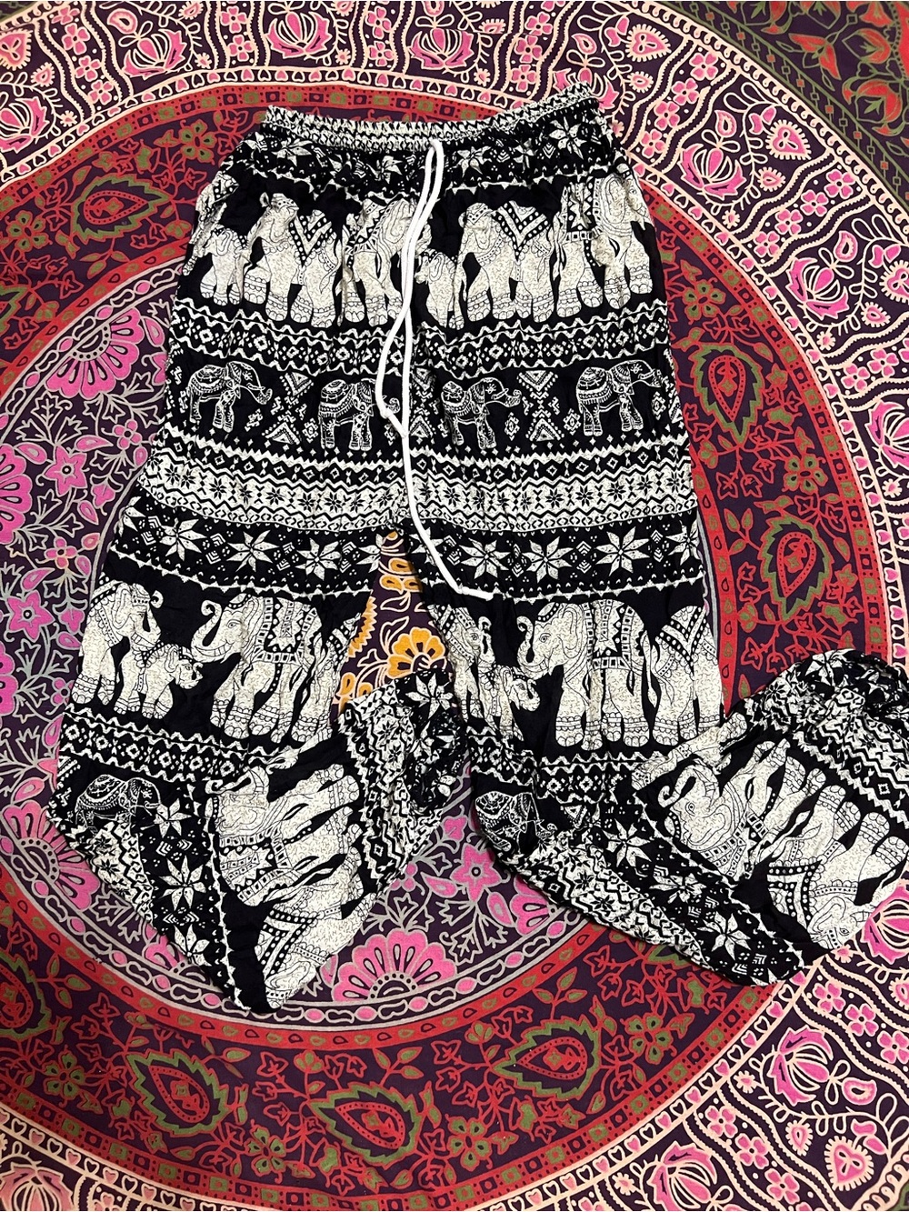 Black & White Elephant Print Women's Shorts size S/M